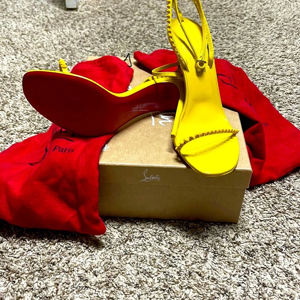 Authentic Christian Louboutin size 41 - Picture 1 of 3